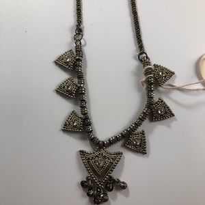 NWOT Silver Vintage Boho Fashion Necklace/Choker